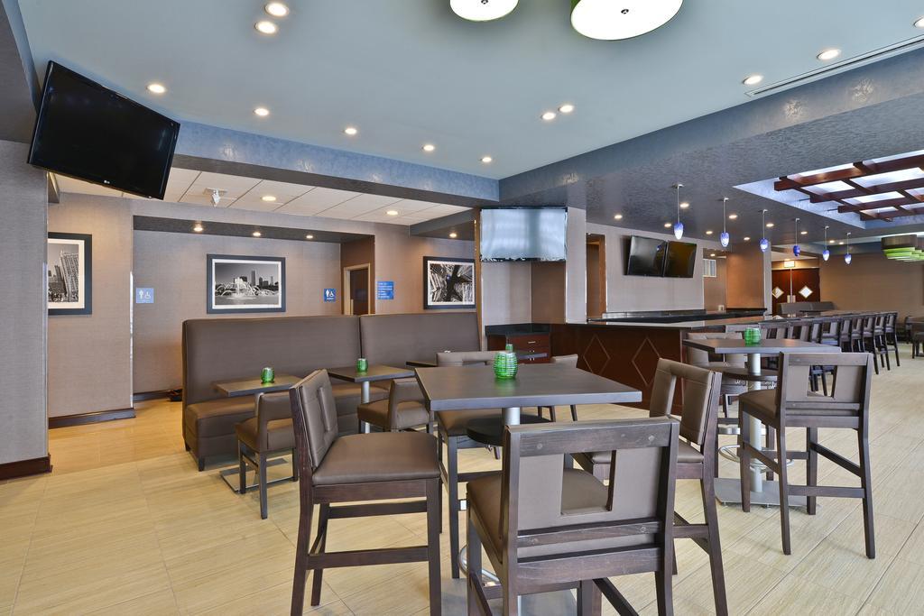 Wyndham Garden Elk Grove Village - O'Hare Exteriör bild
